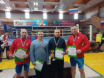 Грязовецкие гиревики снова стали чемпионами области